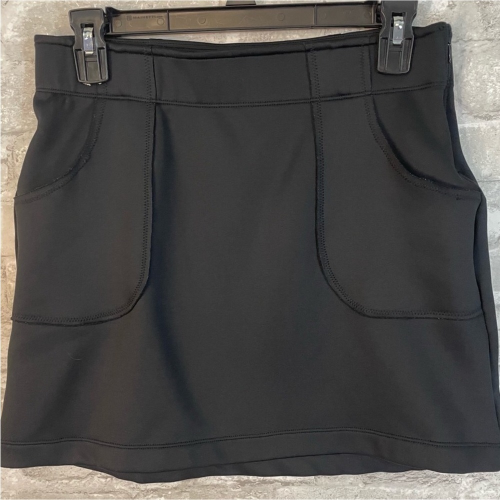 Athleta Tech Fleece Lined Skirt